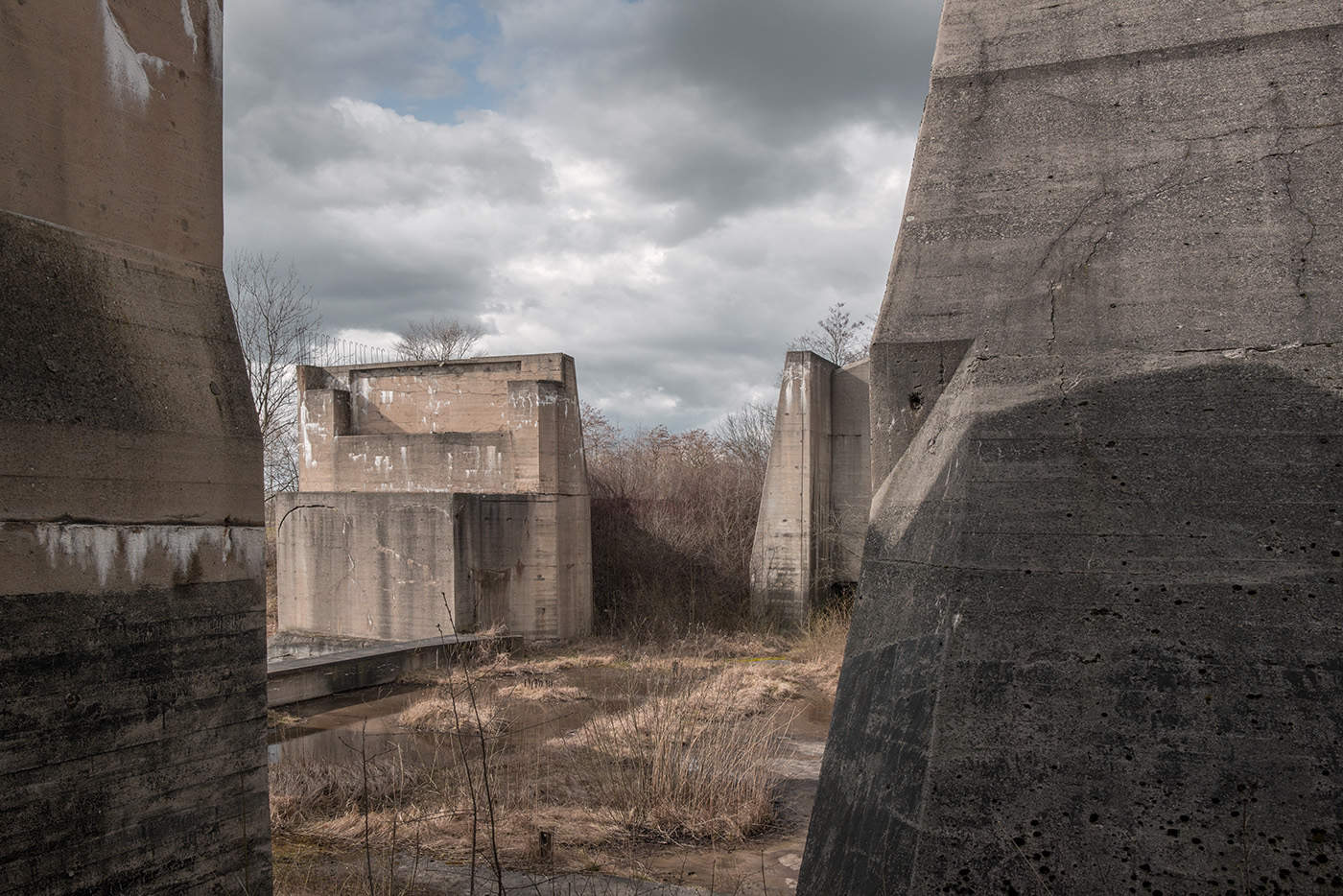 floodgate-wuesteneutzsch-image-by-markus-lehr