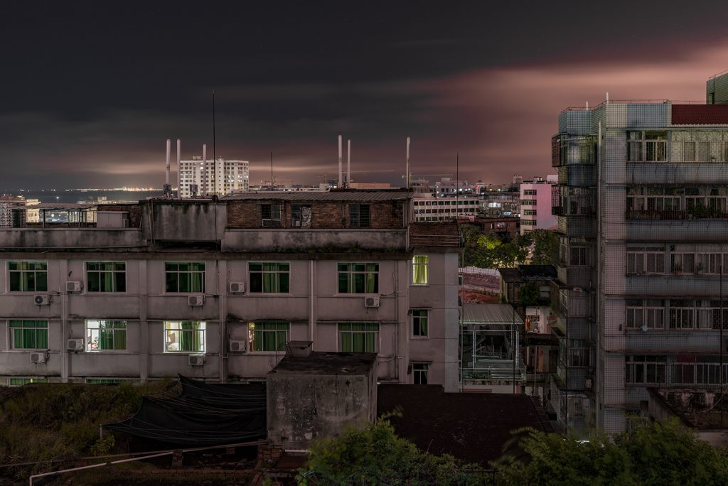 rooftops-by-the-sea-image-by-markus-lehr
