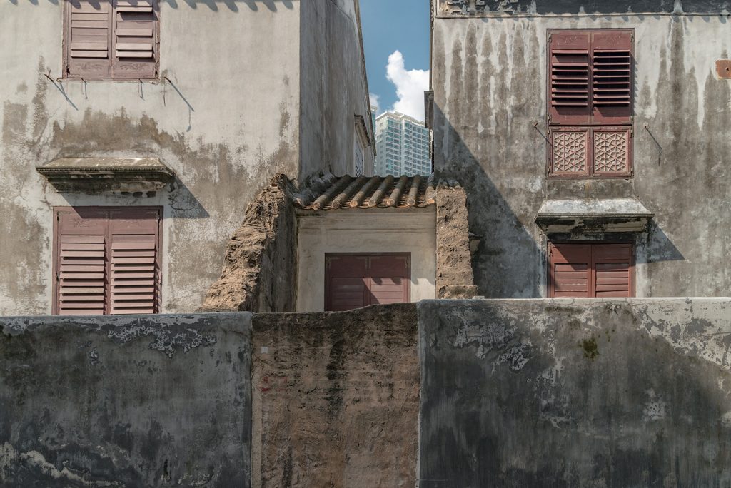 the-hues-in-between-image-by-markus-lehr