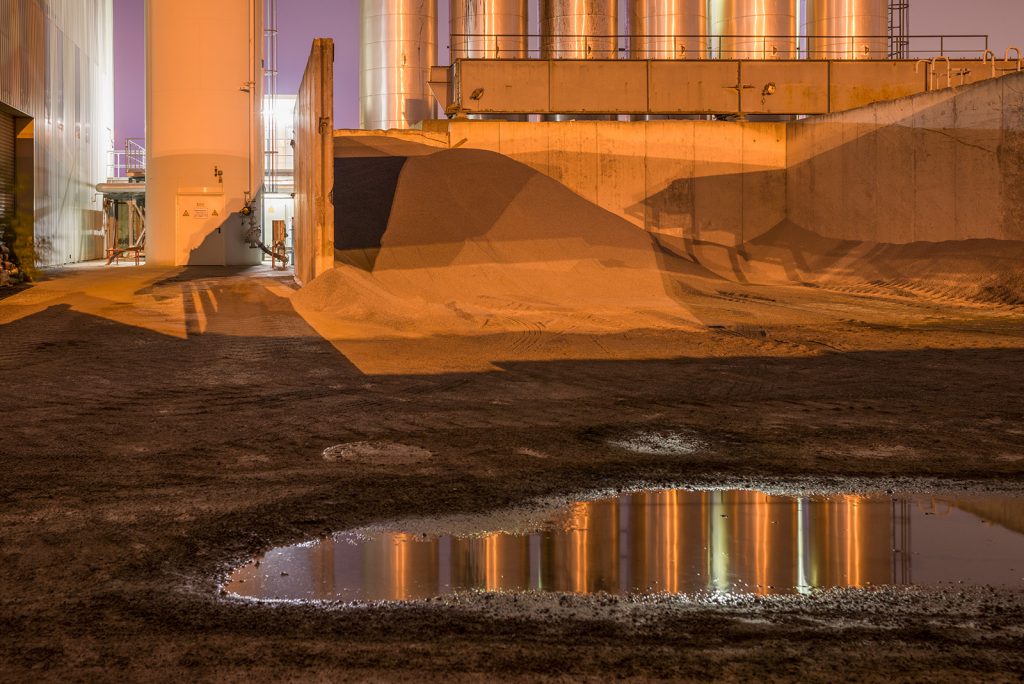 puddle-with-a-view-image-by-markus-lehr