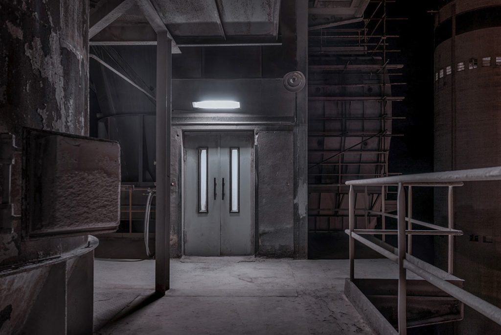 elevator-story-image-by-markus-lehr