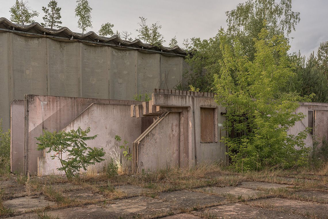 the-rise-and-fall-of-a-flashlight-image-by-markus-lehr